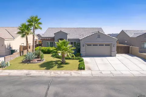 10215 E 39 St, Yuma, AZ 85367