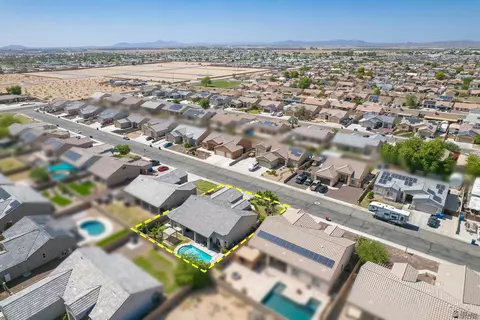 View/Area - 10215 E 39 St, Yuma, AZ 85367 photo 4 of 5