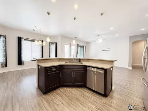 Kitchen - 10215 E 39 St, Yuma, AZ 85367 photo 1 of 2
