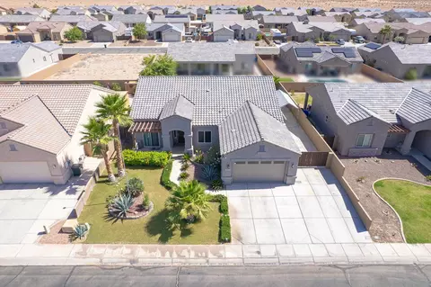 View/Area - 10215 E 39 St, Yuma, AZ 85367 photo 1 of 2