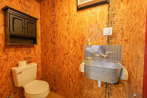Bath - 13802 E 47 St, Yuma, AZ 85367 photo 3 of 4