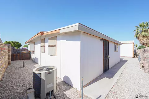 Exterior - 13802 E 47 St, Yuma, AZ 85367 photo 8 of 11