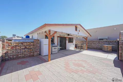 Exterior - 13802 E 47 St, Yuma, AZ 85367 photo 4 of 11