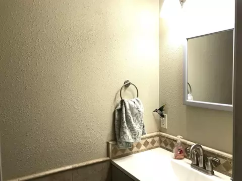 Bath - 13132 E 43 Ln, Yuma, AZ 85367 photo 4 of 4