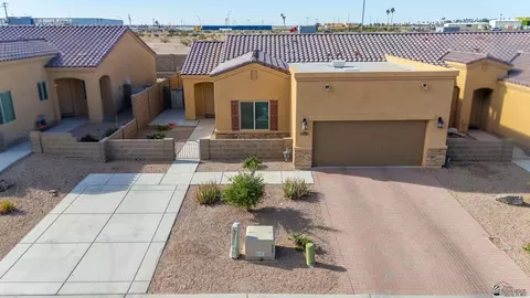 6051 E Morning Ln, Yuma, AZ 85365