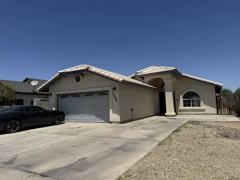1222 E California St, San Luis, AZ 85336
