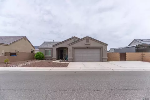 8450 E 37 Pl, Yuma, AZ 85365