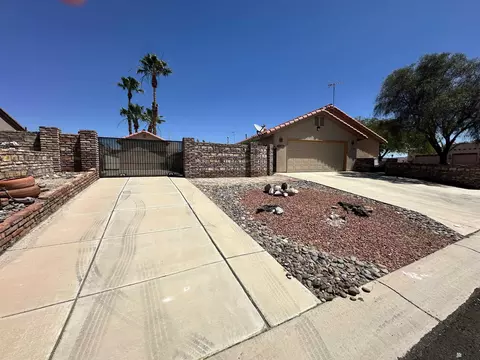 Exterior - 14186 E 51 Pl, Yuma, AZ 85367 photo 5 of 13