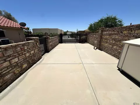 Exterior - 14186 E 51 Pl, Yuma, AZ 85367 photo 12 of 13