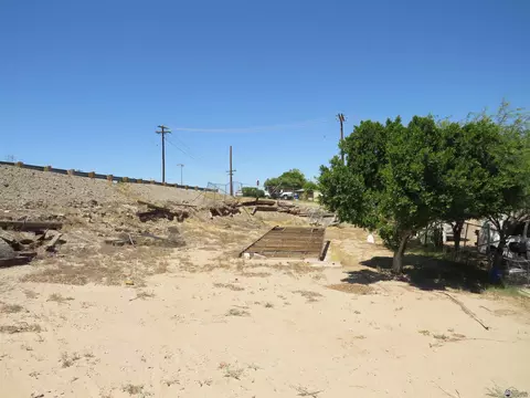 1184 S Madison Ave, Yuma, AZ 85364