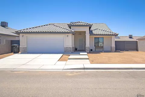 4189 E Monreal Ln, San Luis, AZ 85336