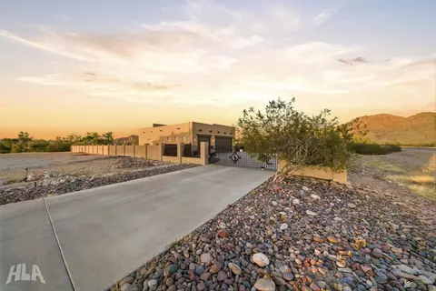 Exterior - 14628 E 56 St, Yuma, AZ 85367 photo 2 of 9
