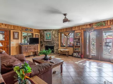 Living - 14552 E 28 St, Yuma, AZ 85367 photo 1 of 1