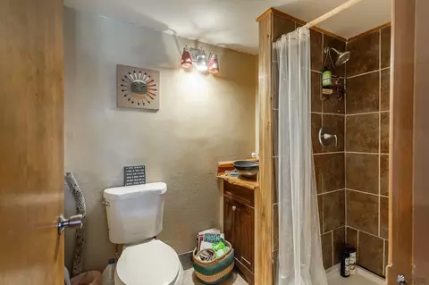 Bath - 14552 E 28 St, Yuma, AZ 85367 photo 1 of 3