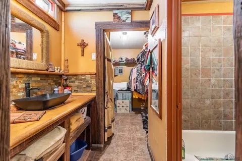 Bath - 14552 E 28 St, Yuma, AZ 85367 photo 2 of 3