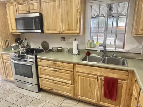 14362 E Warren Dr, Yuma, AZ 85367 photo 4