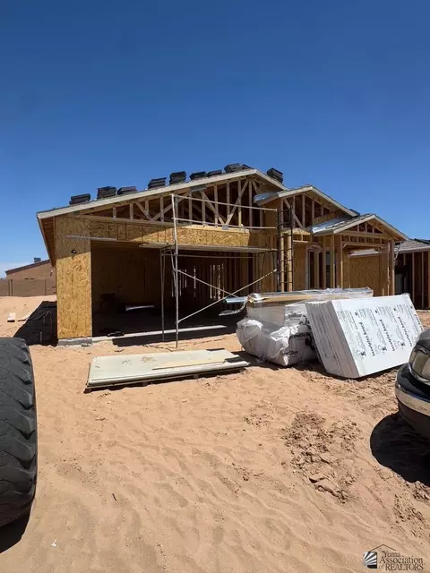 3487 S Santana Dr, Yuma, AZ 85365