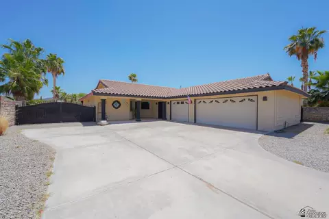 13219 S Driftwood Dr, Yuma, AZ 85367