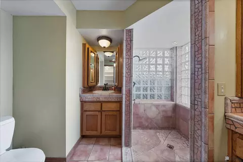 Bath - 4189 E County 15 St, Yuma, AZ 85365 photo 2 of 7