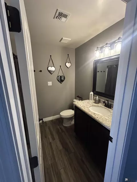Bath - 10405 E Tule Rd, Yuma, AZ 85365 photo 2 of 5