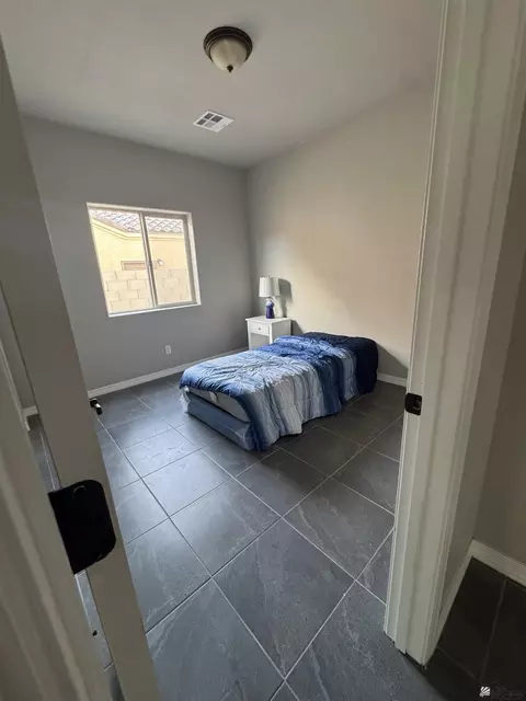 Bedroom - 10560 E 45 Ln, Yuma, AZ 85367 photo 2 of 2