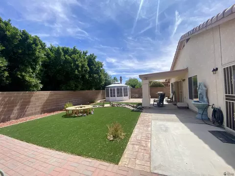 Exterior - 10554 E 35 Pl, Yuma, AZ 85365 photo 10 of 14