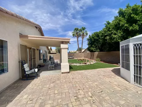 Exterior - 10554 E 35 Pl, Yuma, AZ 85365 photo 12 of 14