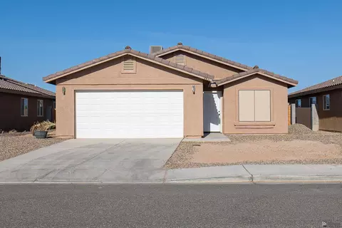 4431 S Buckthorn Dr, Yuma, AZ 85367