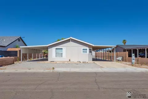 10156 S Monsoon Ave, Yuma, AZ 85365