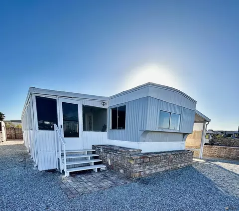 13291 E 40 St, Yuma, AZ 85367