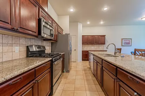Kitchen - 7896 E 37 Pl, Yuma, AZ 85365 photo 1 of 5