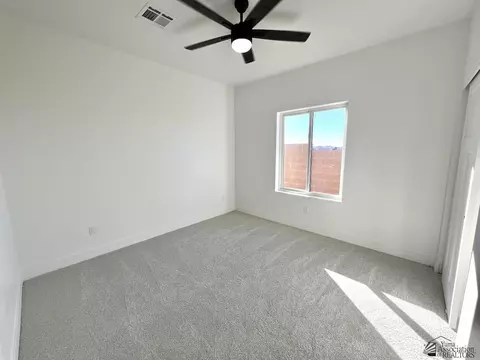 Bedroom - 10801 E 46 Pl, Yuma, AZ 85367 photo 2 of 3