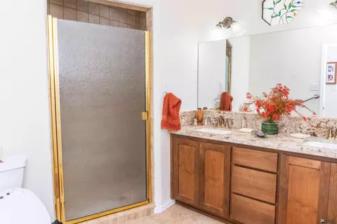 Bath - 11636 E Via Salida, Yuma, AZ 85364 photo 1 of 5
