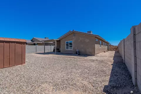 Exterior - 7912 E 44 Ln, Yuma, AZ 85365 photo 5 of 6