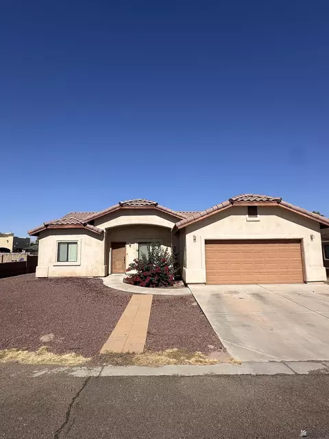11752 Mohawk St, Wellton, AZ 85356