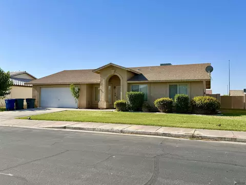 Exterior - 6263 E 42 St, Yuma, AZ 85365 photo 2 of 6