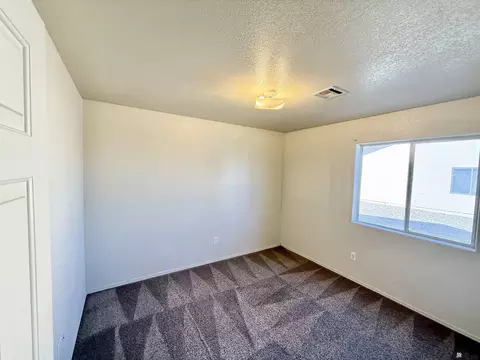 Bedroom - 6263 E 42 St, Yuma, AZ 85365 photo 2 of 6