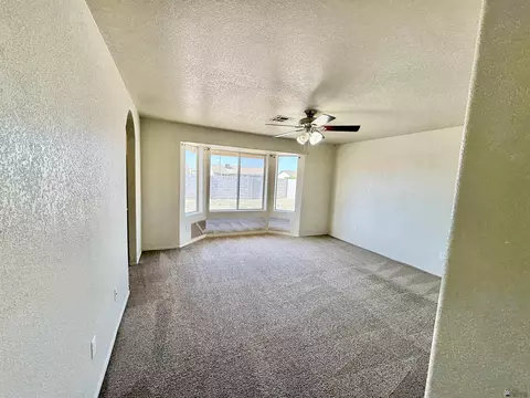 Living - 6263 E 42 St, Yuma, AZ 85365 photo 6 of 8