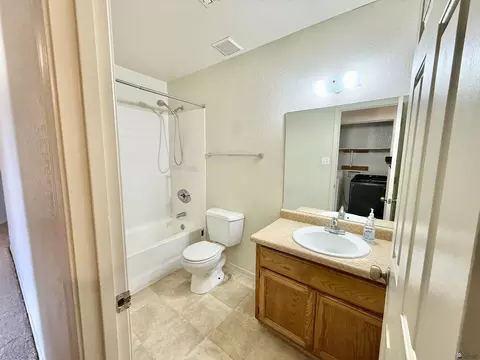 Bath - 6263 E 42 St, Yuma, AZ 85365 photo 2 of 3