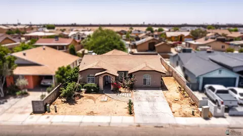 1185 S B St, San Luis, AZ 85336