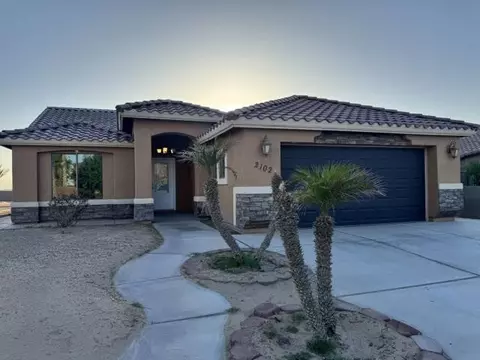 2102 N David Riedel Blvd, San Luis, AZ 85336