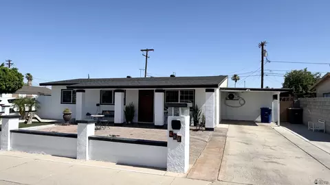 Exterior - 900 E 26 St, Yuma, AZ 85365 photo 4 of 5