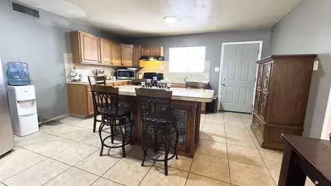 Kitchen - 900 E 26 St, Yuma, AZ 85365 photo 1 of 7