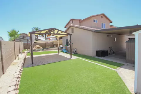 Exterior - 7978 E 37 Pl, Yuma, AZ 85365 photo 11 of 14