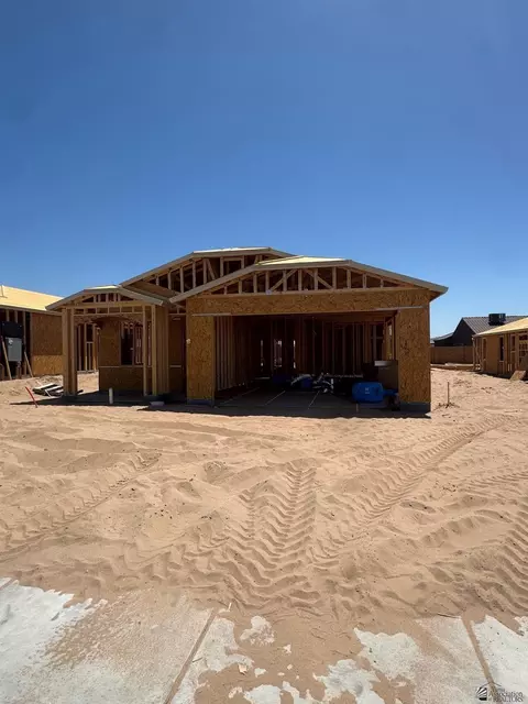 3527 S Santana Dr, Yuma, AZ 85365