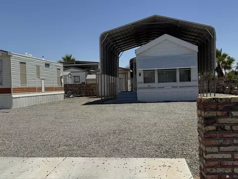 13697 E 49 Ln, Yuma, AZ 85367 photo 3