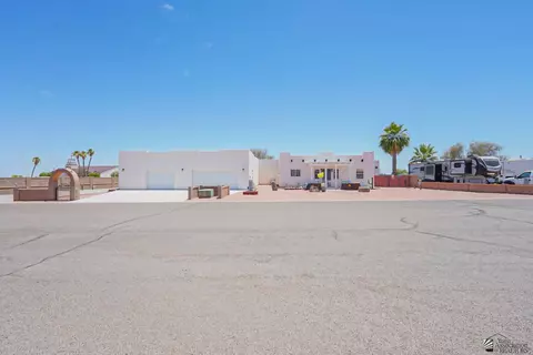 11811 Coyote Wash St, Wellton, AZ 85356