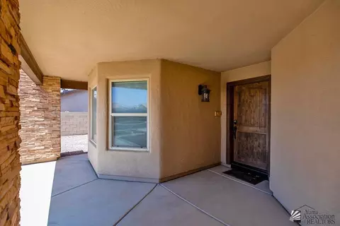 Exterior - 11578 E 25 St, Yuma, AZ 85367 photo 5 of 12