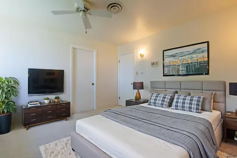 Bedroom - 210 E 26 Pl, Yuma, AZ 85364 photo 3 of 5