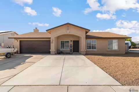 Exterior - 6386 E 45 Pl, Yuma, AZ 85365 photo 1 of 6